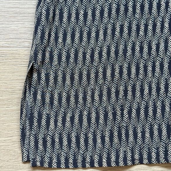 Eileen Fisher Top Women Medium Silk Geometric Black Tank Base Layer - Picture 6 of 9